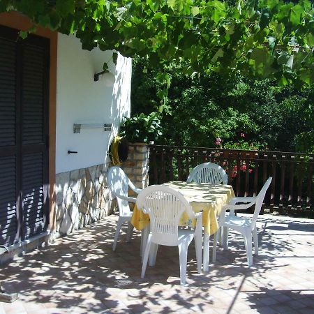 Bed and Breakfast Casa Lieta Субьяко Экстерьер фото