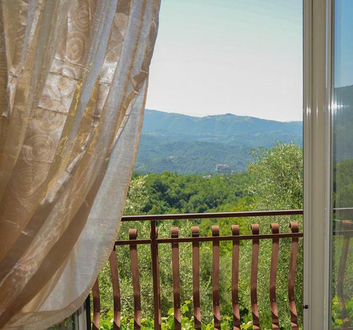 Bed and Breakfast Casa Lieta Субьяко Экстерьер фото